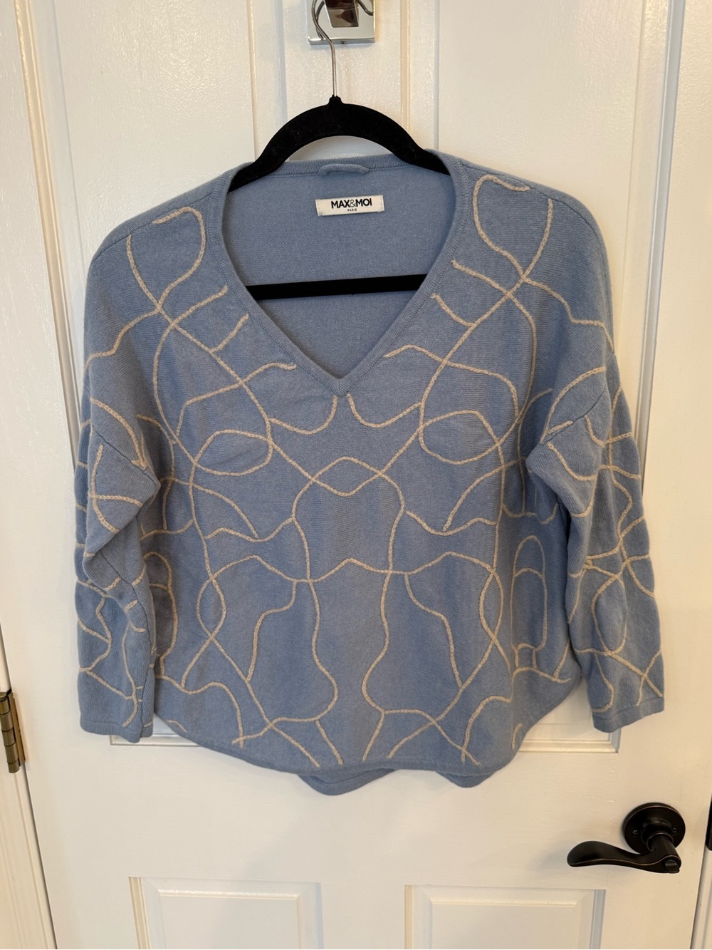 Max & Moi Wool/Cashmere Blue V-Neck Sweater with Contrast Stitch Detail